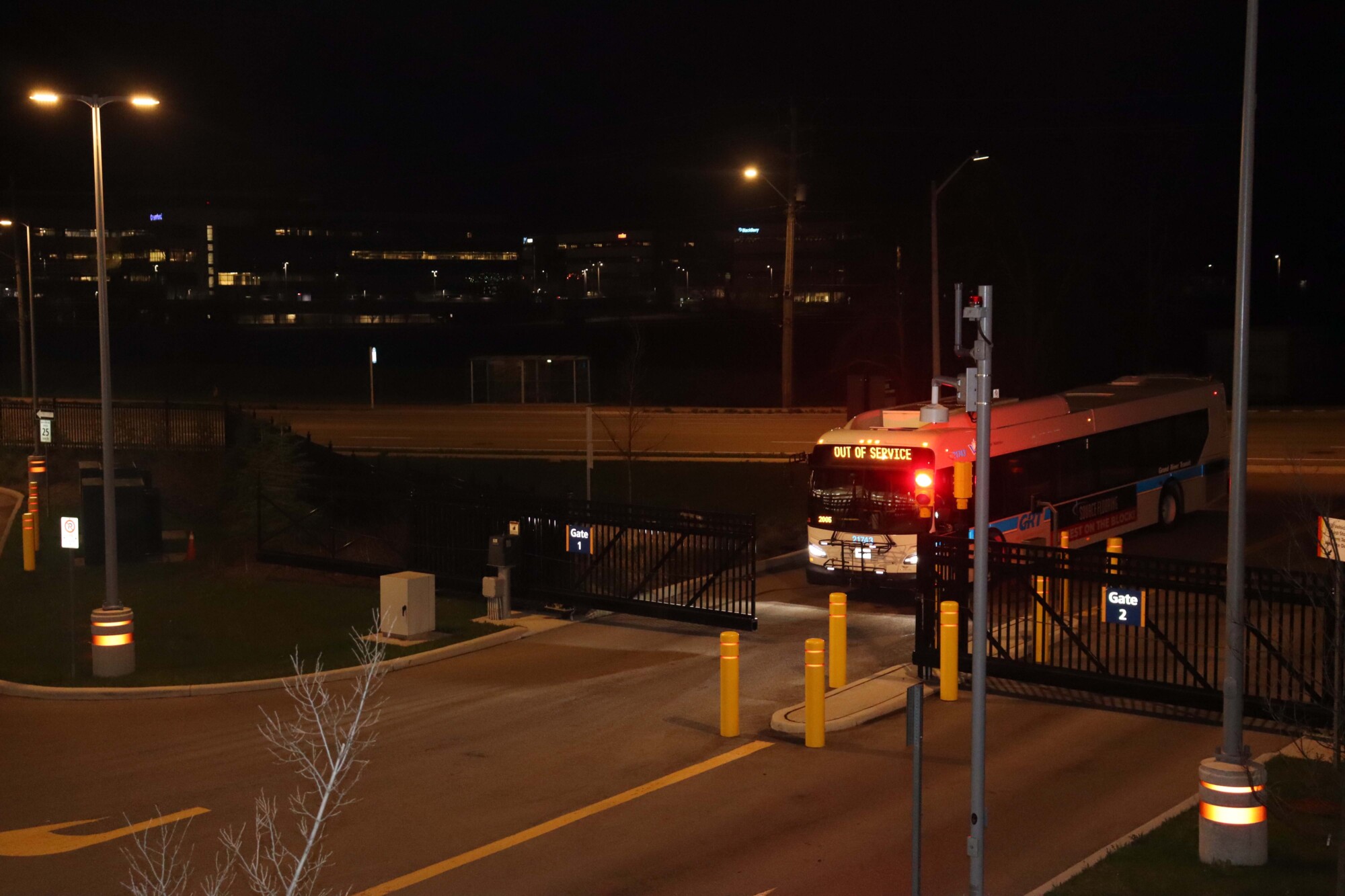 UW STUDENTS PUSH FOR RETURN OF NIGHTTIME TRANSIT