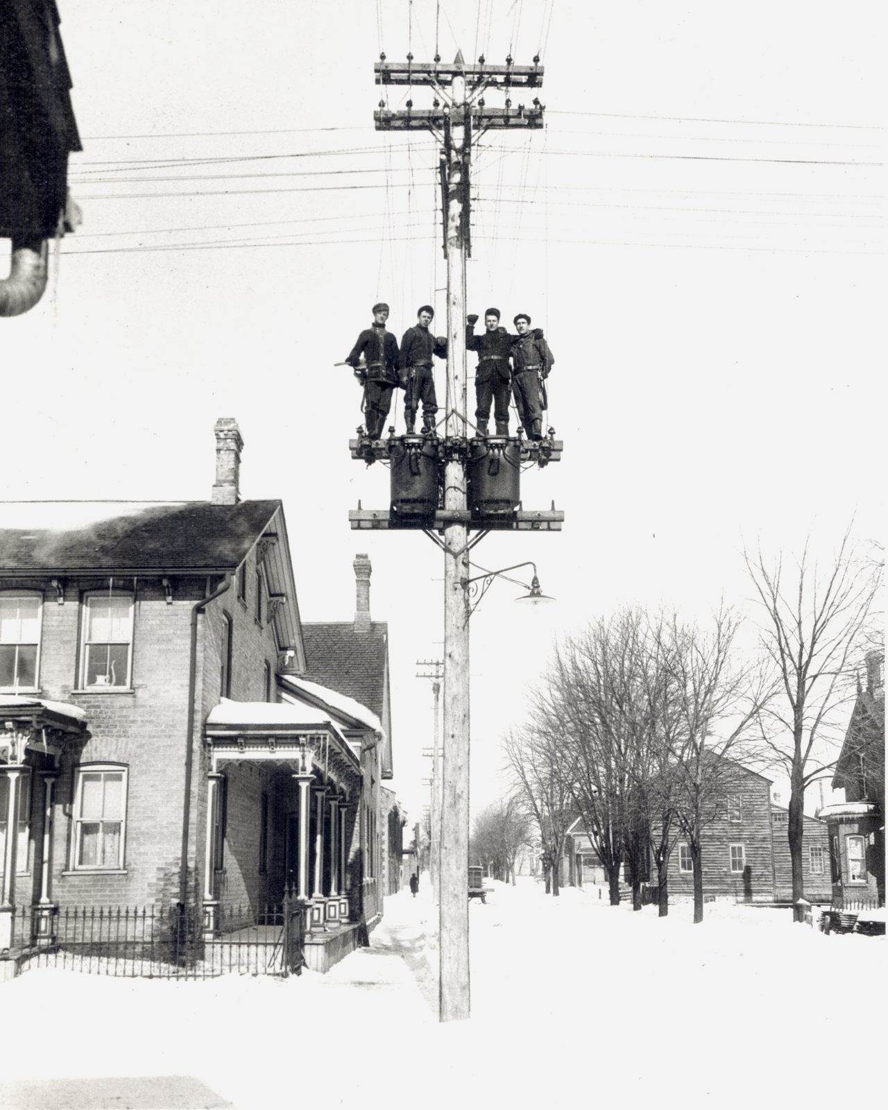 The Squirrel Gang of 1912